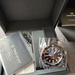 TAG Heuer Aquaracer Black and Silver Watch